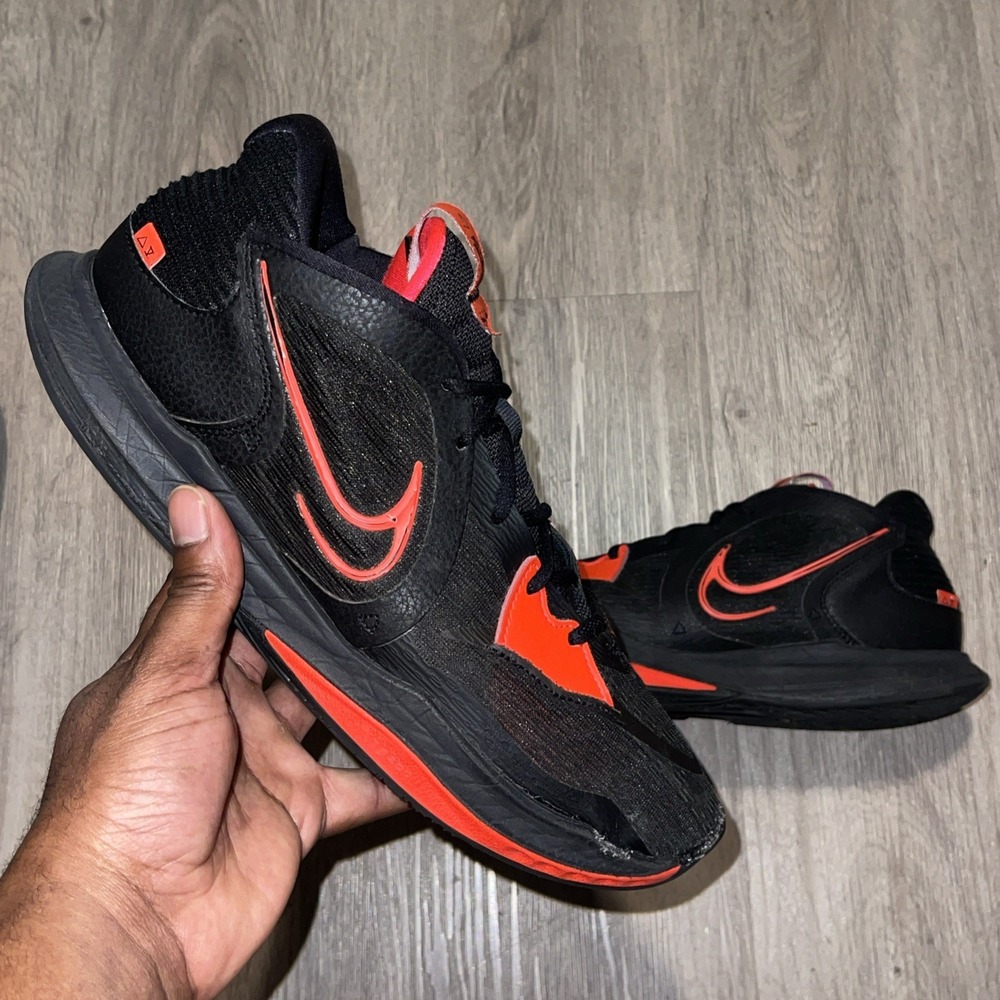 Size 10.5 - Nike Kyrie Low 5 Black Bright Crimson DJ6012-004